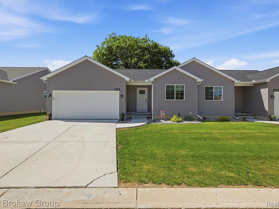 1st image of 9510 Orchard Lake Dr