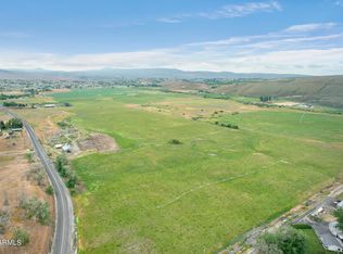 6371 N Wenas Rd, Selah, WA 98942