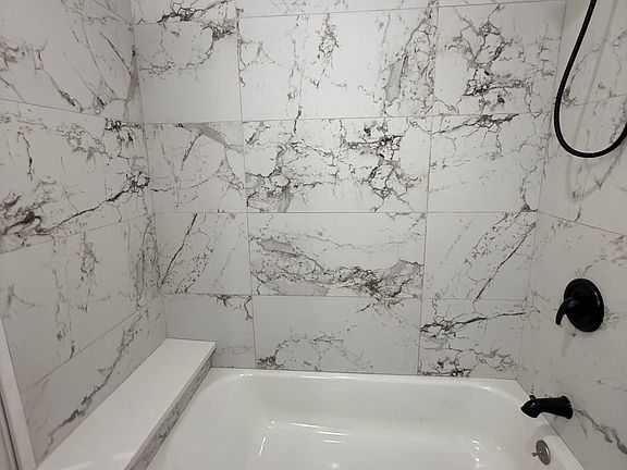 5th image of 7218 S Perry Ave #1/2