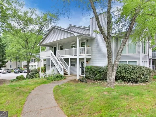 2104 Augusta Dr SE, Marietta, GA 30067