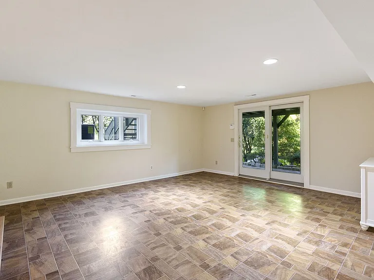 388 Taconic Rd — Photo 23