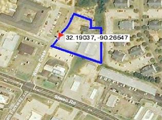 20 Willow Creek Ln, Byram, MS 39272