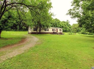 1240 Roundtop Rd, Lewisberry, PA 17339