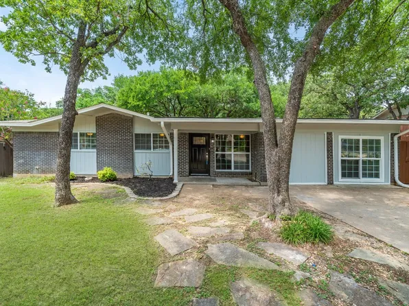 44 Somerset Ter, Bedford, TX 76022