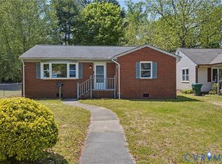 407 Henry St, Suffolk, VA 23434