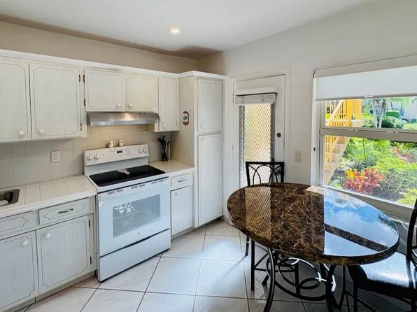 1250 Atlantic Shores Boulevard #110, Hallandale Beach, FL 33009