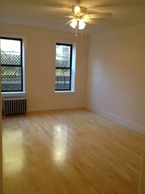 Rented by Quest Realty Sunnyside Corp | media 15