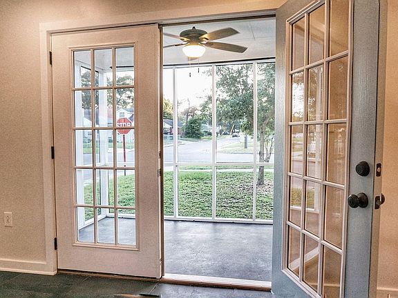 Screened Porch