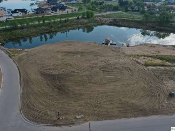 660 Red Tail Ln, Ashland, NE 68003