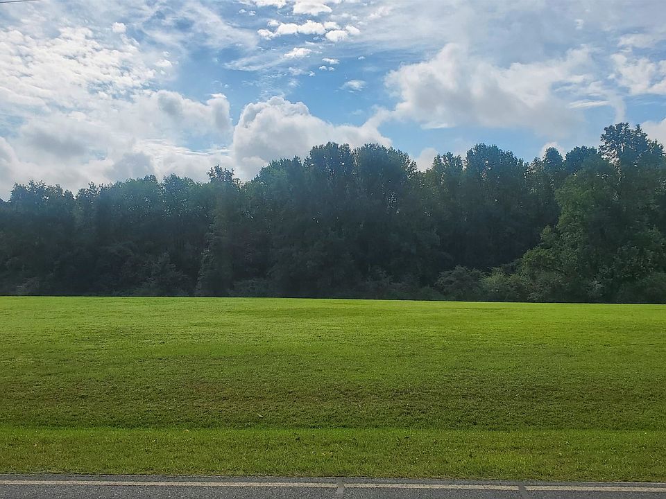 1st image of 150 Ebenezer Church Rd #3