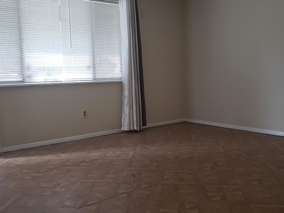 1st image of 6958 Oriely Dr S