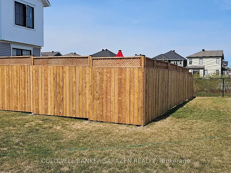 50 Green Ash Ave — Photo 4