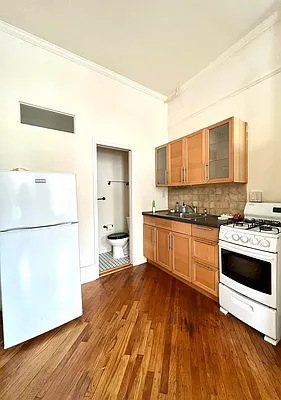 Rented by Lucrum Group | media 2