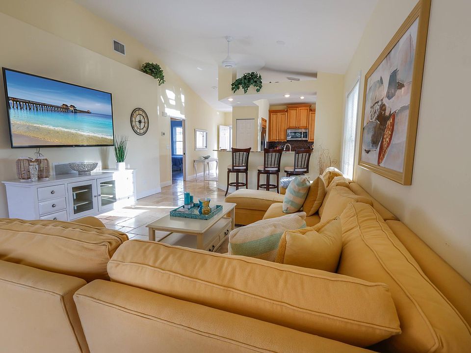 1st image of 680 Wiggins Lake Dr APT 201
