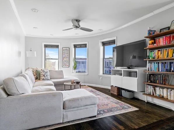 60 Florida St #3, Dorchester, MA 02124