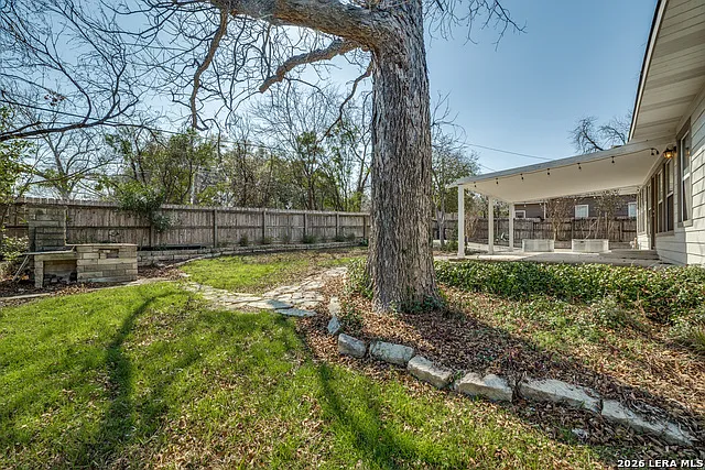 244 Halcyon Pl — Photo 21