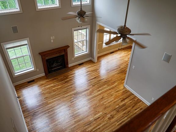 5th image of 2815 Palisades Ct