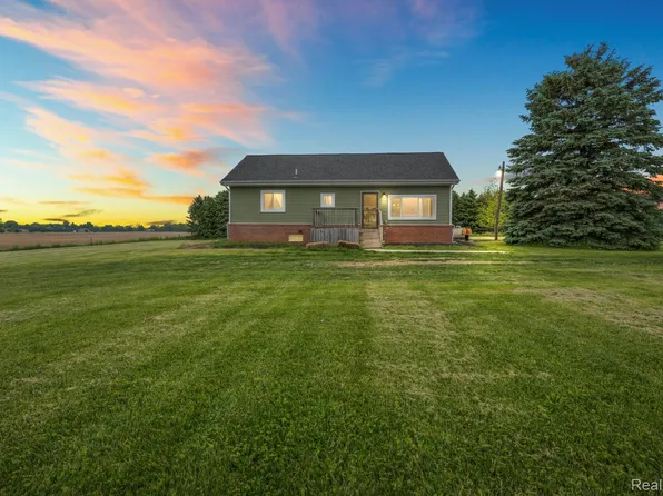 6110 Austin Rd, Laingsburg, MI 48848