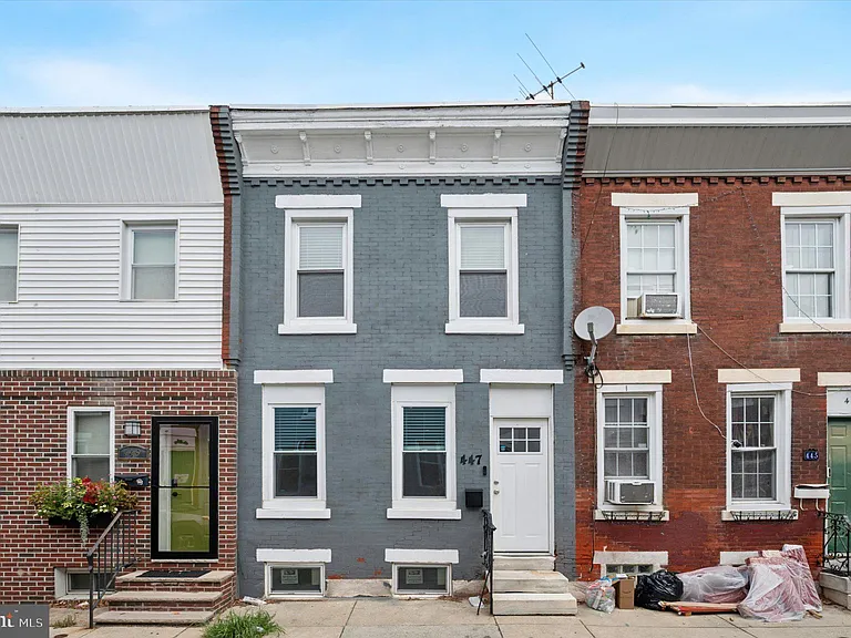 447 Durfor St — Photo 1