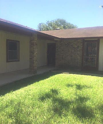 2nd image of 5942 Lakedale St