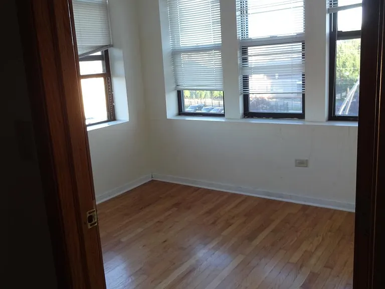 Small bed room
