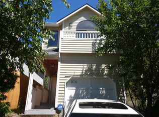 506 32nd Ave, Seattle, WA 98122