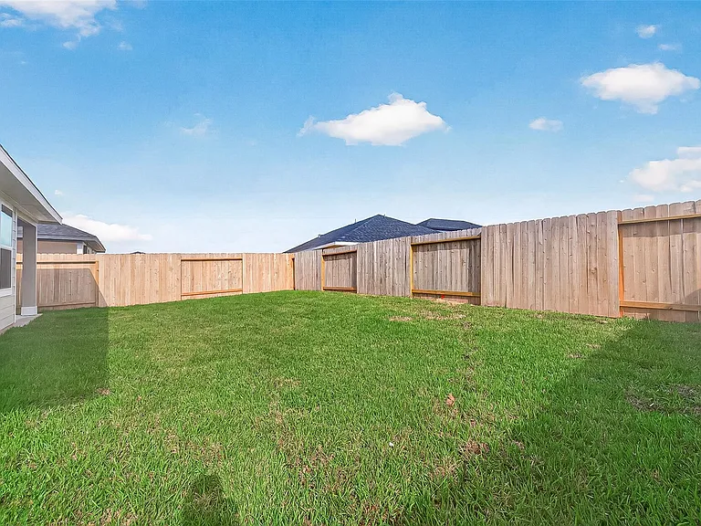 31210 Carmelas Landing Dr — Photo 43