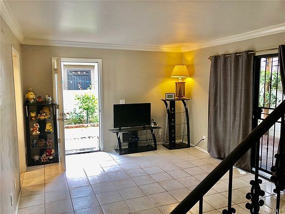 3rd image of 2646 Monte Carlo Dr #32