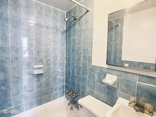 Rented by Citi Habitats | media 51