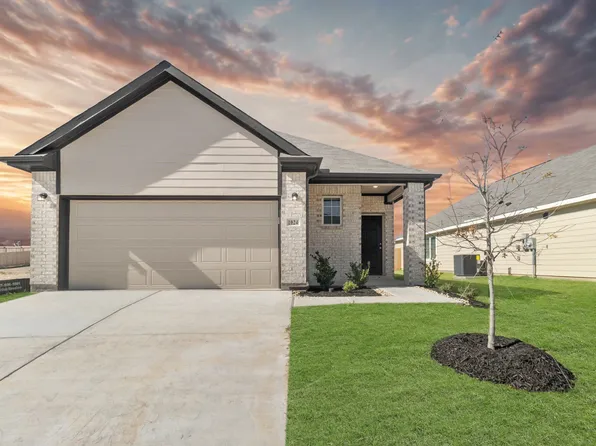 1024 Wind Drift Way, Fort Worth, TX 76131