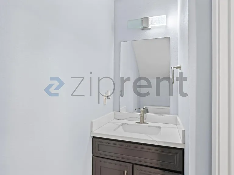 16730 Barnell Ave #2 — Photo 14