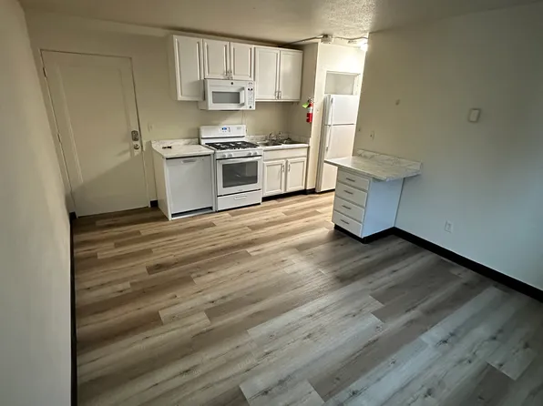 618 Gambell St #25, Anchorage, AK 99501