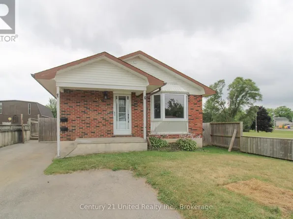 333 Spencleys Ln #A-4, Peterborough, ON K9H 1S2