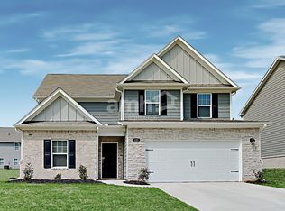 125 Oliver Dr, Locust Grove, GA 30248