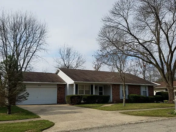716 Glenwood Dr photo 1