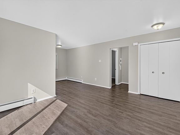 5th image of 22000 Beck Rd #2