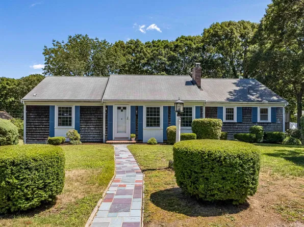 6 Shaker House Road, Yarmouth Port, MA 02675