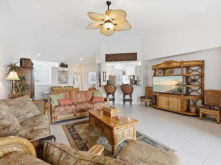 1150 Sweetwater Ln #1207 — Photo 6