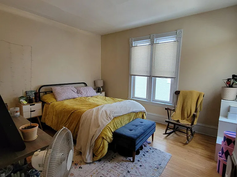 643 Van Buren St NE #1 — Photo 11