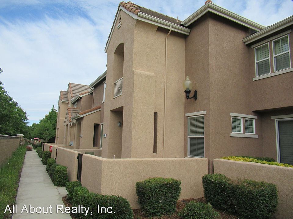 1st image of 1107 Dante Cir