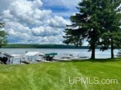 4644 & 4646 Sportsman Ln, Crandon, WI, 54520