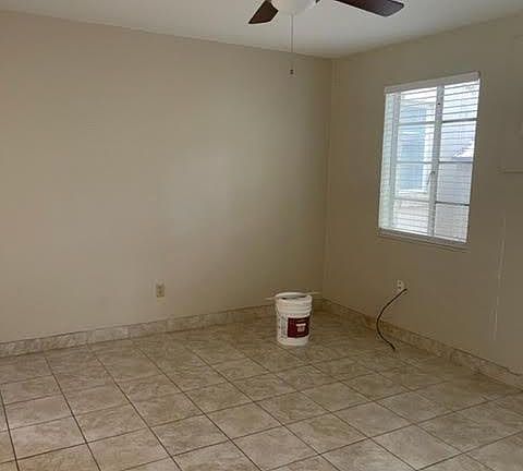 2nd image of 1003 Garden Dr #1003