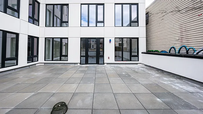Rented by Nooklyn NYC LLC | media 5