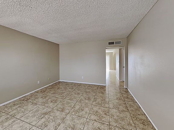 5th image of 5125 N 68th Dr