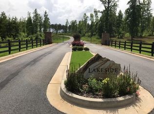 106 Oakline Ct, Eatonton, GA 31024