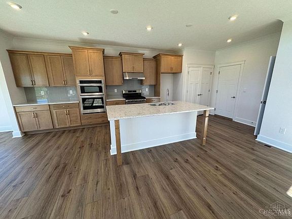 6th image of this home