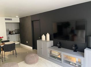 6920 Harding Ave #300, Miami Beach, FL 33141