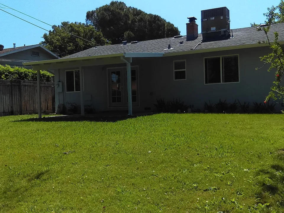 5221 Verner Ave