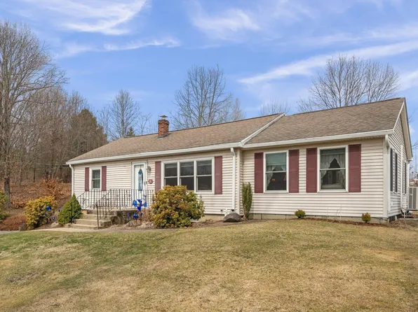 48 Main Street, Atkinson, NH 03811-2519