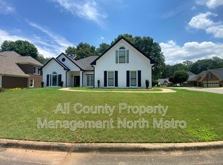 805 Doe Hill Ln, Roswell, GA 30075